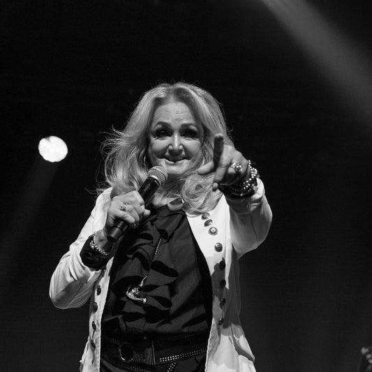 Bonnie Tyler, Voice Behind "Total Eclipse of the Heart," Dies at 75